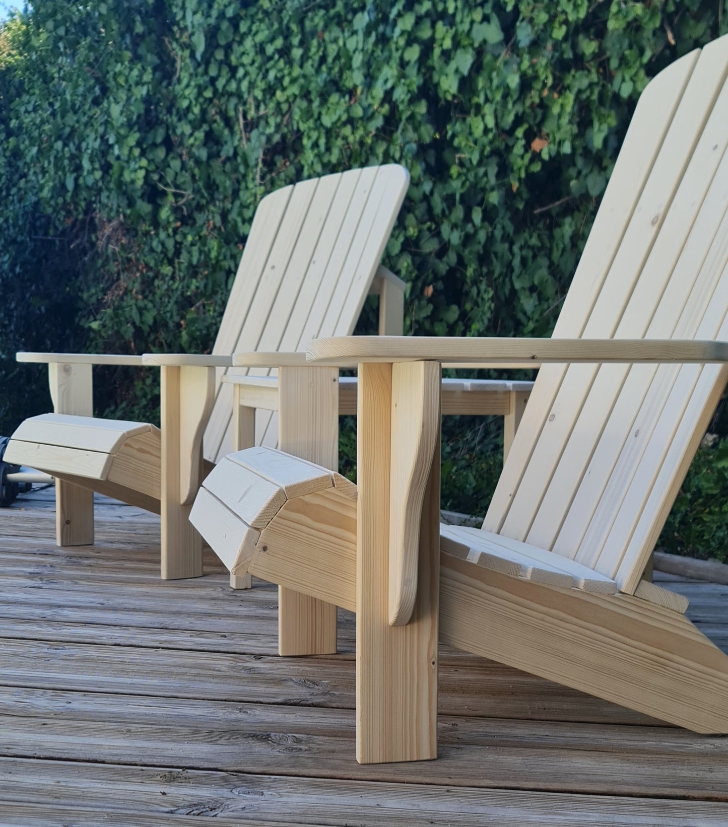 Chaise Adirondack WOOW™ – Édition Artisanale (Naturel ou Blanc)